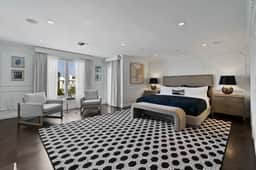 Olympia Luxe Estate - Image 4