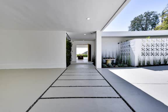 Wander Beverly Hills Horizon