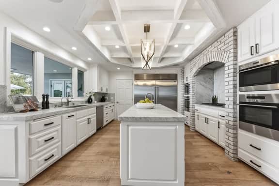 Stone Oak Estate - Image 5