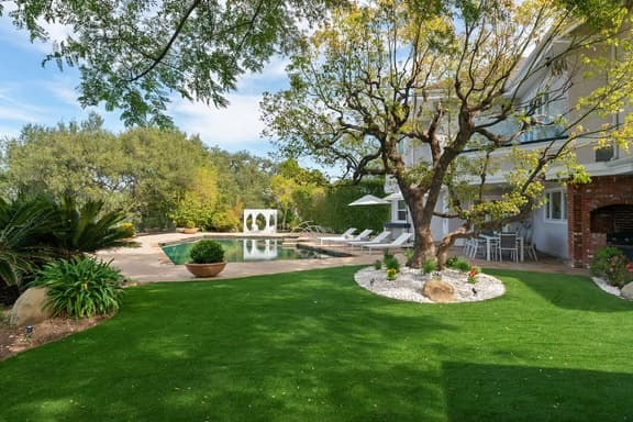 Stone Oak Estate - Image 1